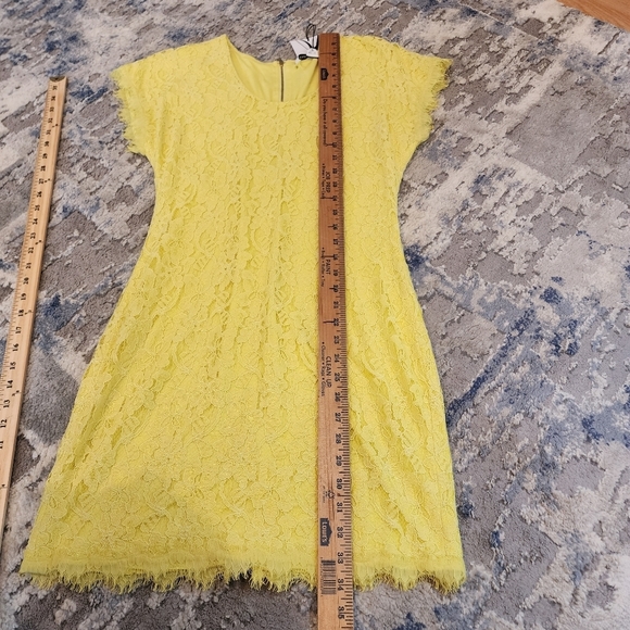 NWT Diane Von Furstenberg yellow lace Wanda Mini dress.  Size 8 - Picture 8 of 16